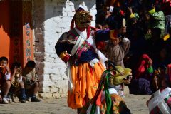 Maskentanz bei einem Klosterfest in Bhutan